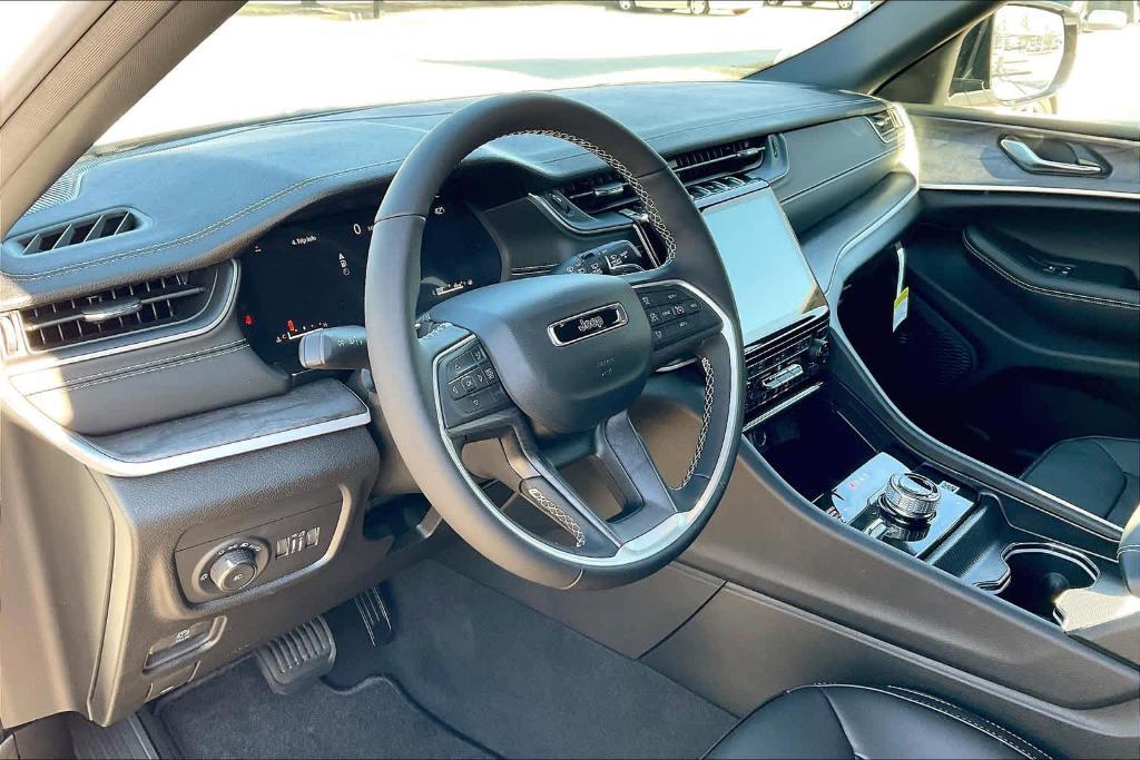 new 2025 Jeep Grand Cherokee L car, priced at $47,498