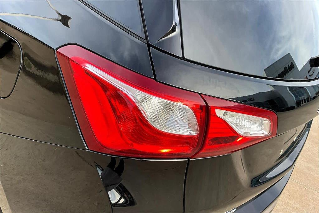 used 2020 Chevrolet Equinox car, priced at $17,367