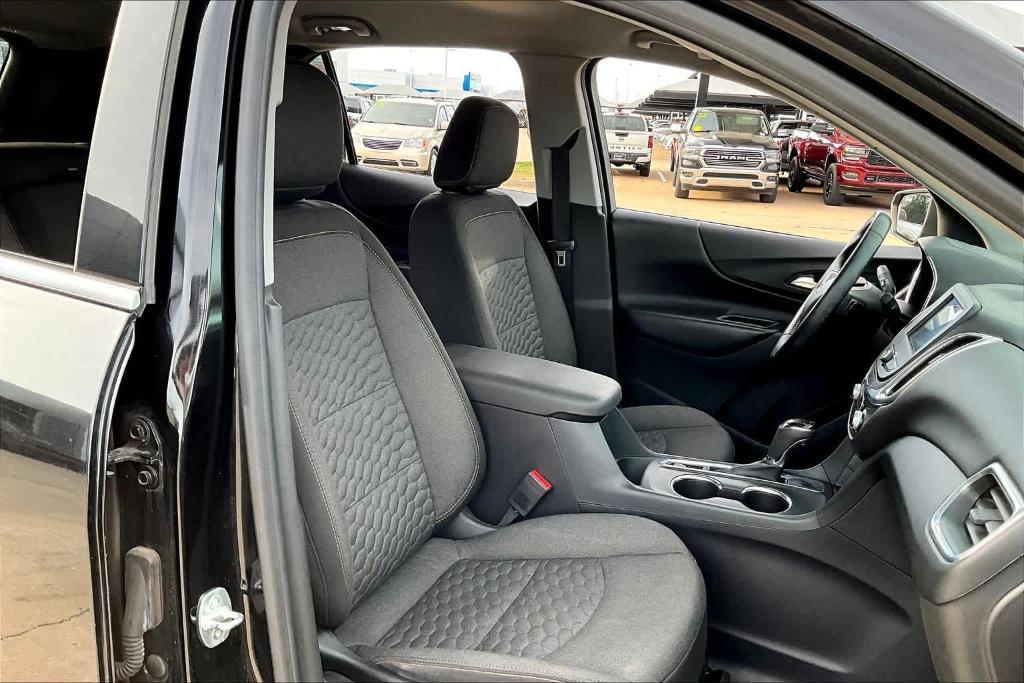 used 2020 Chevrolet Equinox car, priced at $17,367