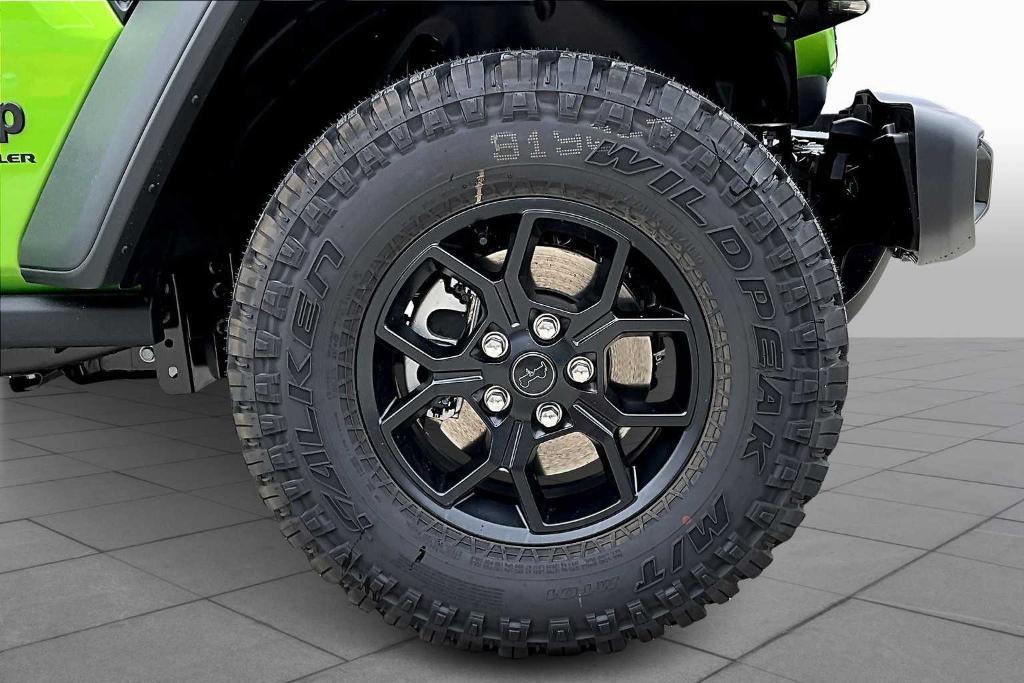 new 2025 Jeep Wrangler car, priced at $45,380