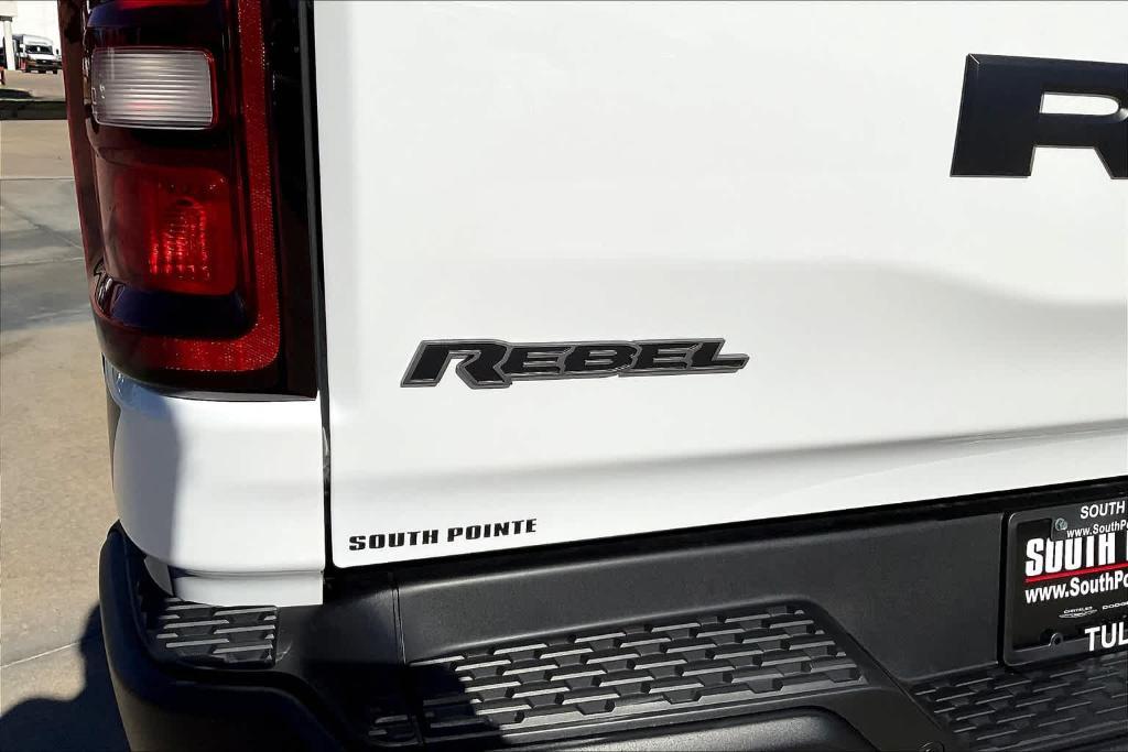 new 2025 Ram 1500 car, priced at $63,999