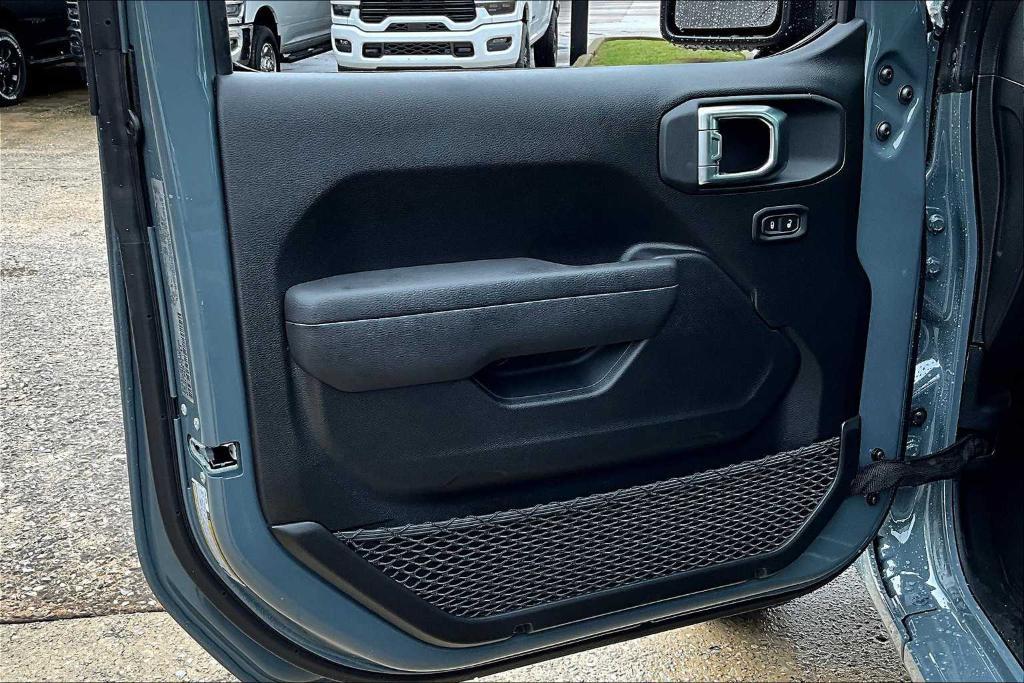new 2025 Jeep Wrangler car, priced at $32,150