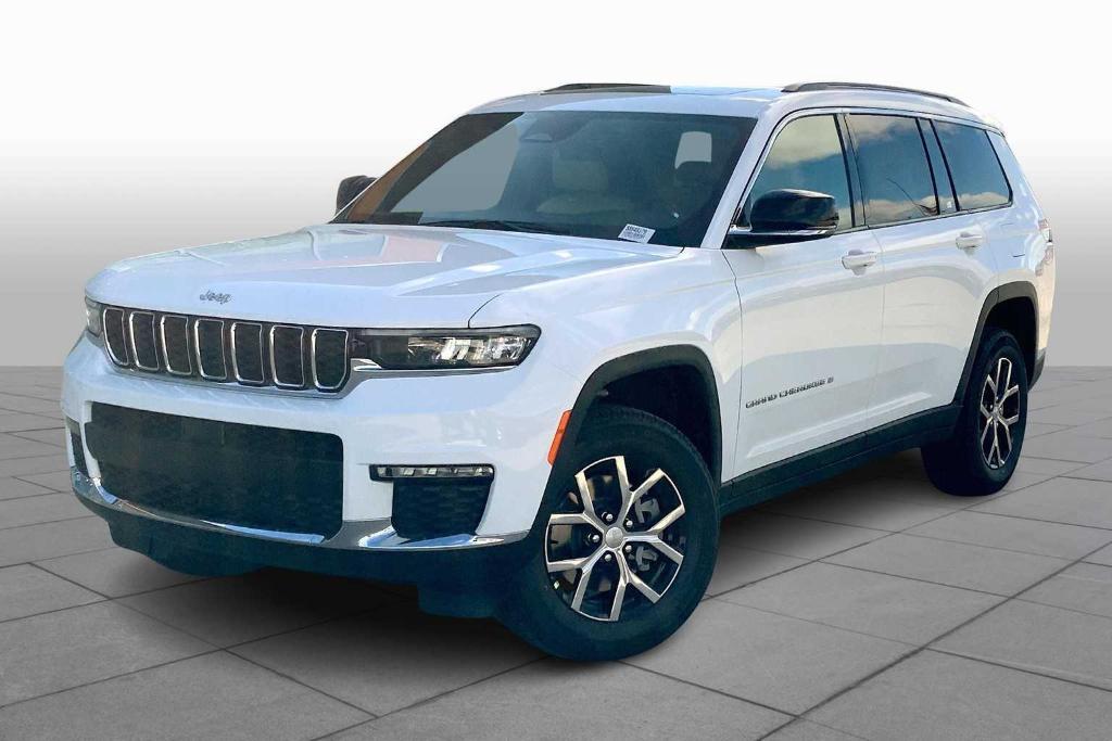 new 2025 Jeep Grand Cherokee L car, priced at $44,699