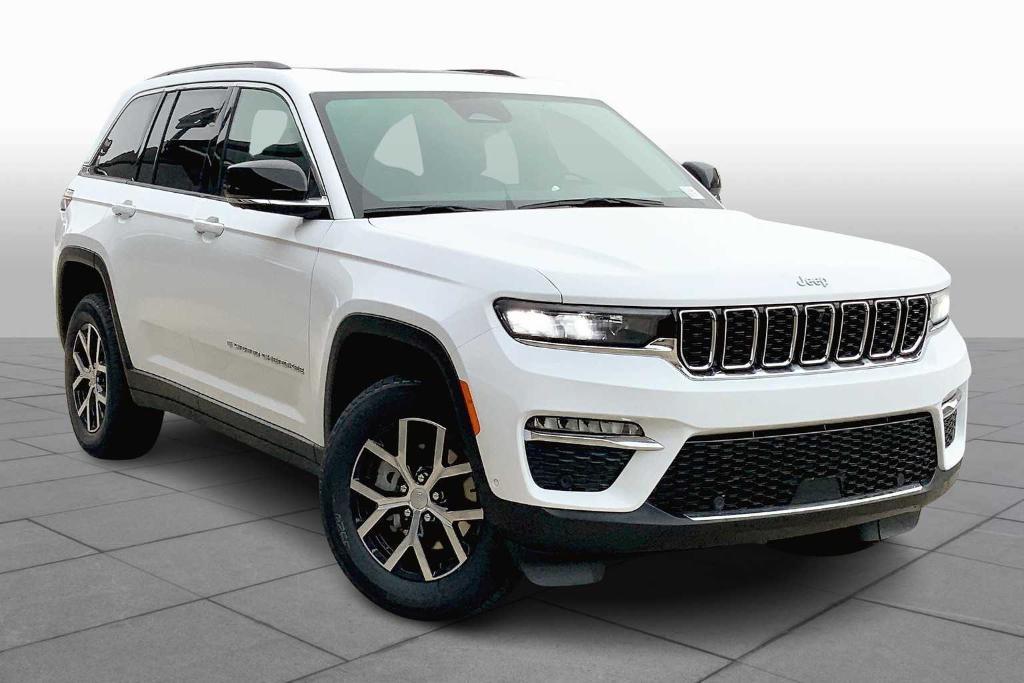 new 2025 Jeep Grand Cherokee car, priced at $44,498