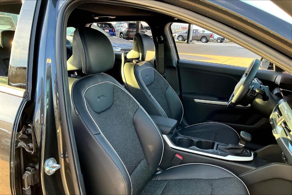 used 2025 Kia K4 car, priced at $26,114