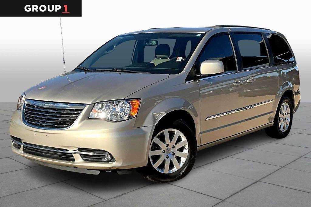 used 2014 Chrysler Town & Country car, priced at $7,237