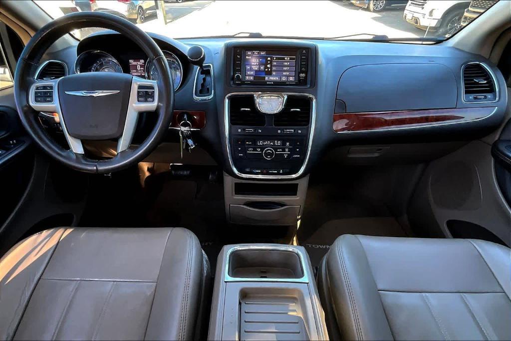 used 2014 Chrysler Town & Country car, priced at $5,995