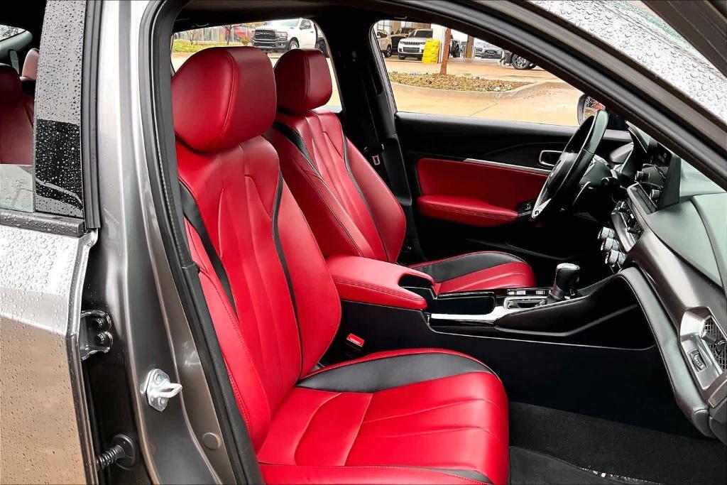 used 2025 Acura Integra car, priced at $30,277