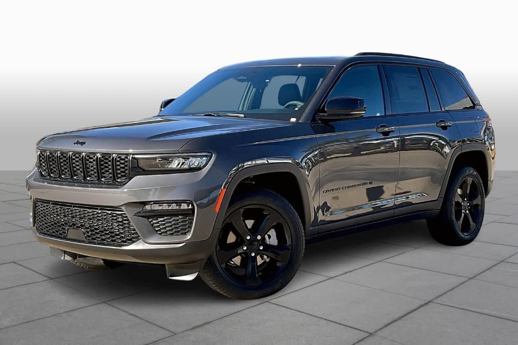 new 2025 Jeep Grand Cherokee car, priced at $47,499