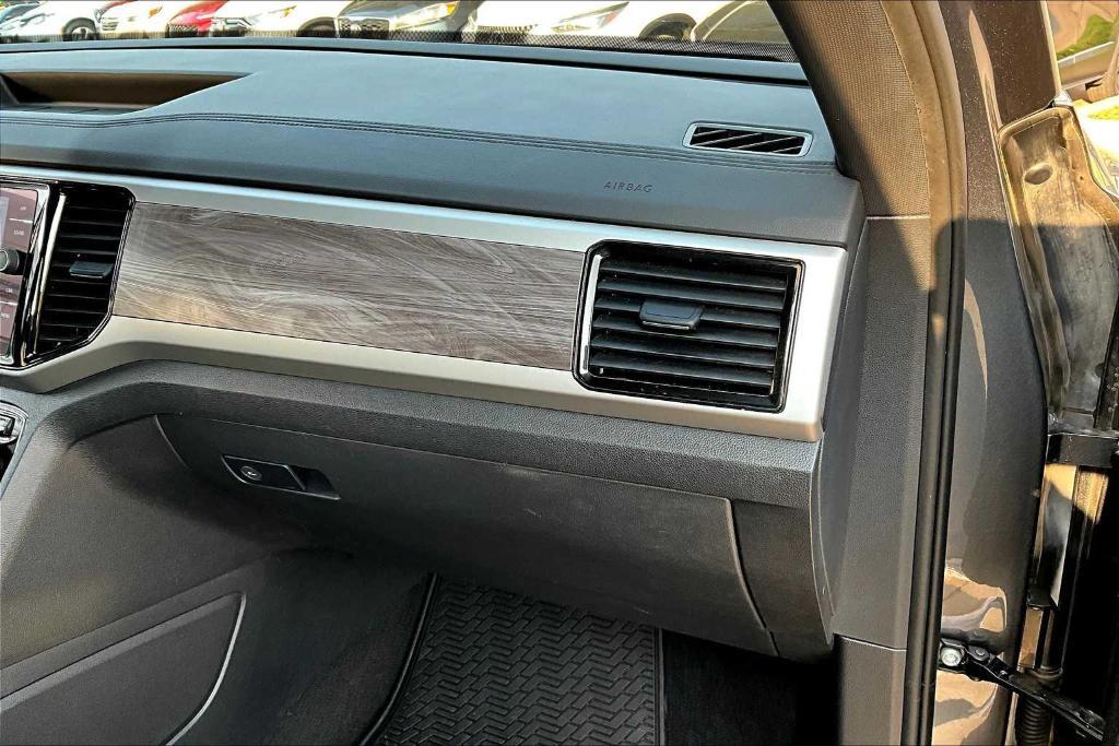 used 2022 Volkswagen Atlas Cross Sport car, priced at $23,291
