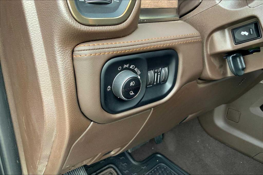 new 2025 Ram 3500 car, priced at $90,015