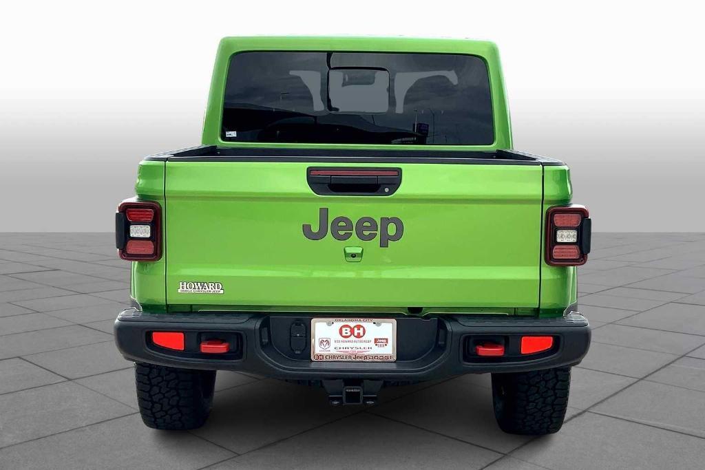 new 2025 Jeep Gladiator car, priced at $46,547