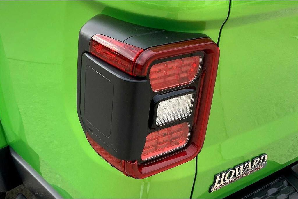 new 2025 Jeep Gladiator car, priced at $46,547