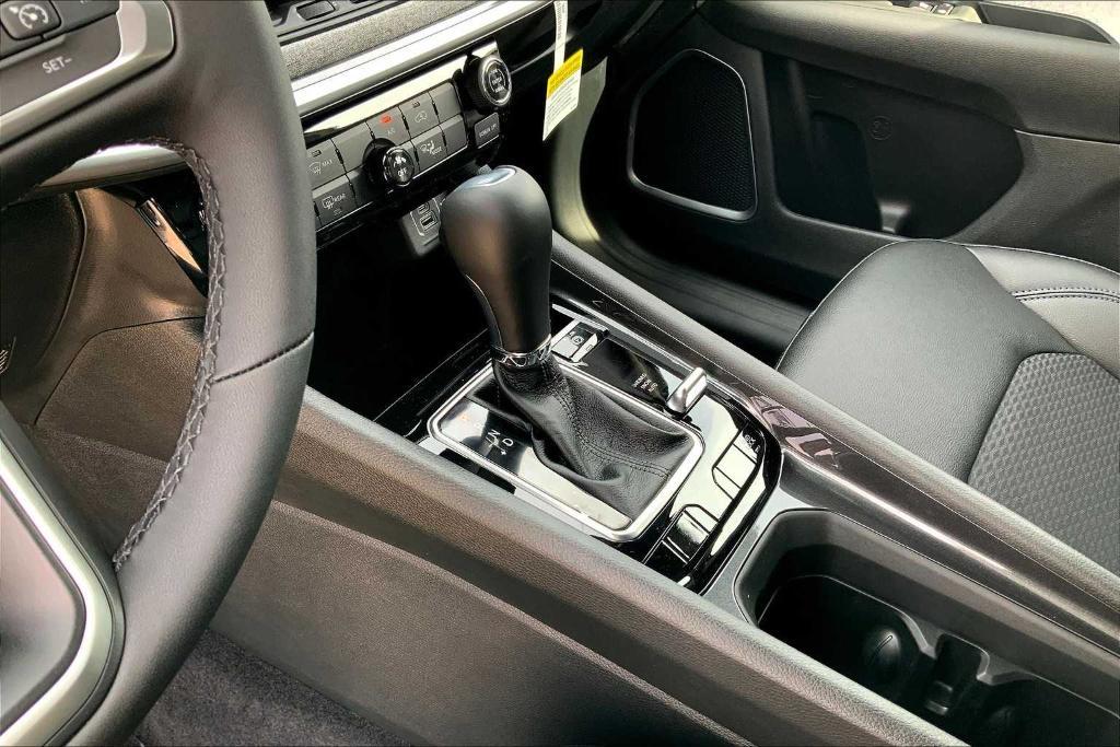 new 2025 Jeep Compass car, priced at $25,655