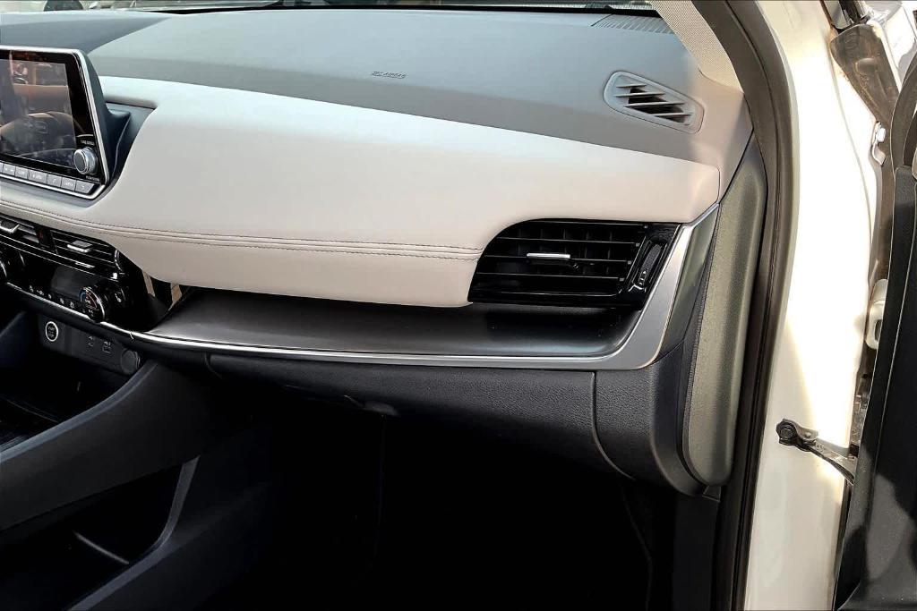 used 2021 Nissan Rogue car, priced at $19,582