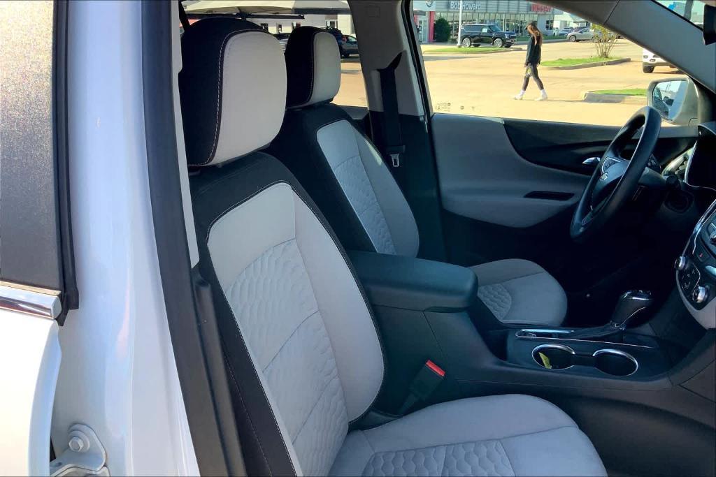 used 2021 Chevrolet Equinox car, priced at $19,519