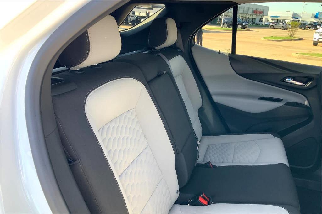 used 2021 Chevrolet Equinox car, priced at $19,519