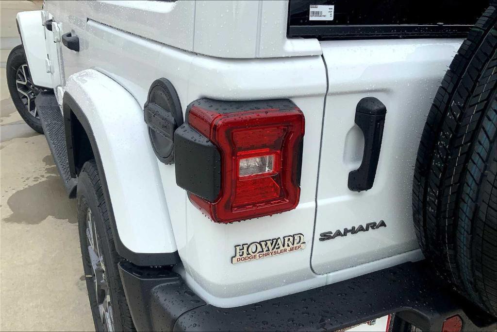 new 2025 Jeep Wrangler car, priced at $46,525