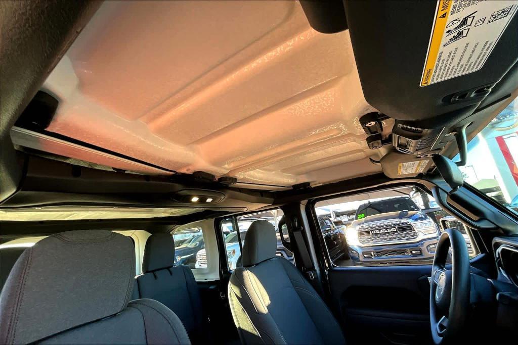 used 2025 Jeep Wrangler car, priced at $34,295