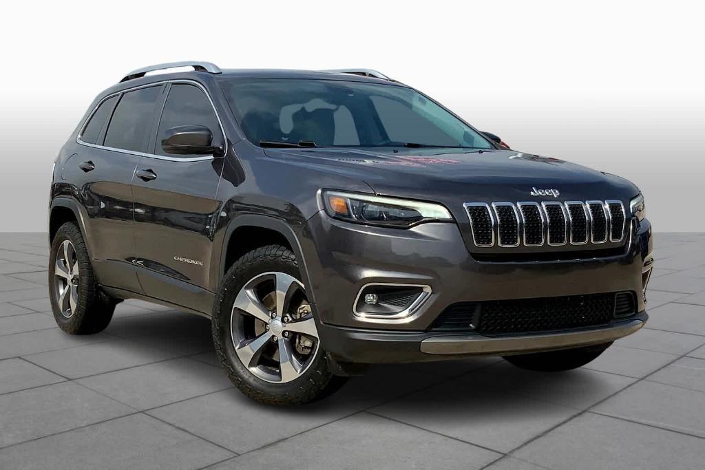 used 2019 Jeep Cherokee car, priced at $19,150