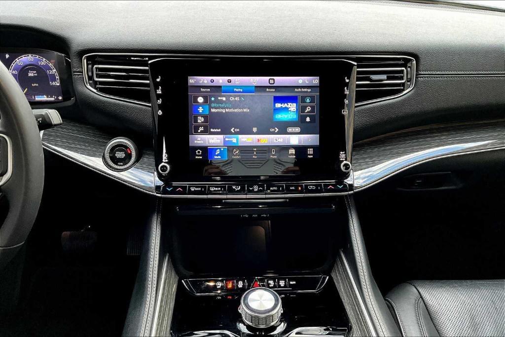 used 2022 Jeep Wagoneer car, priced at $35,791