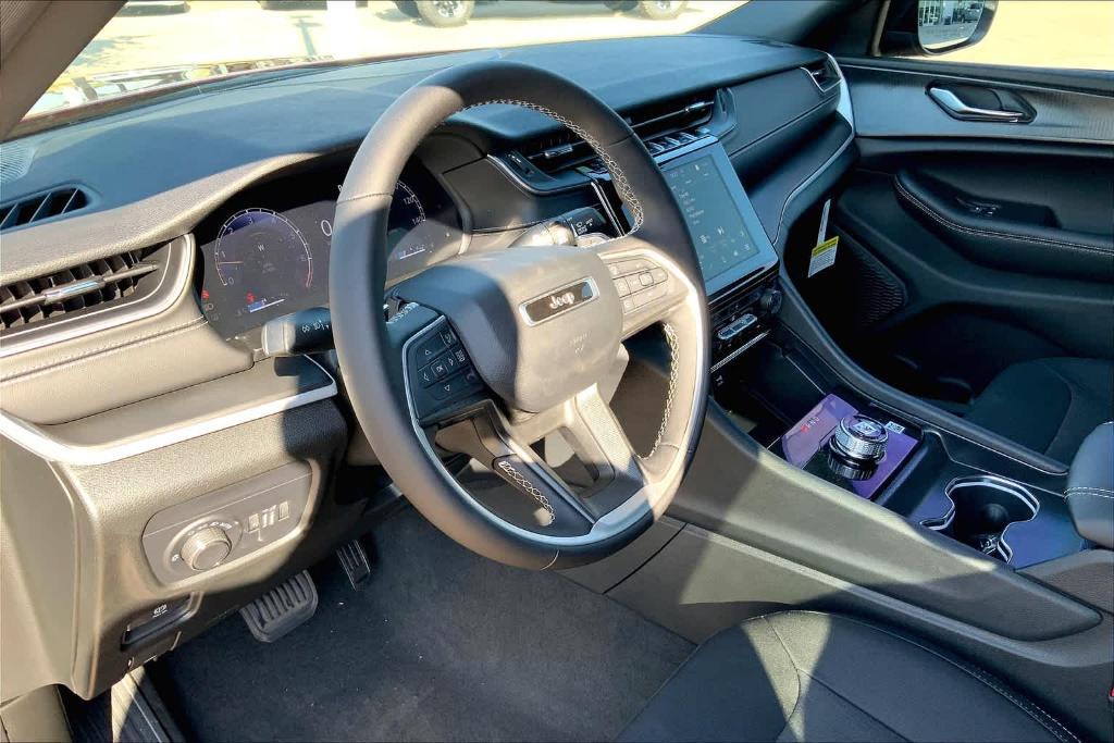 new 2025 Jeep Grand Cherokee L car, priced at $40,465