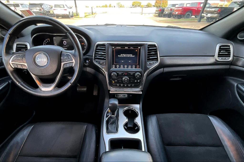 used 2018 Jeep Grand Cherokee car, priced at $17,587