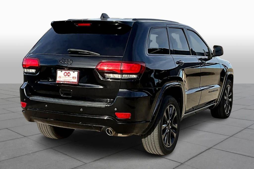 used 2018 Jeep Grand Cherokee car, priced at $17,587