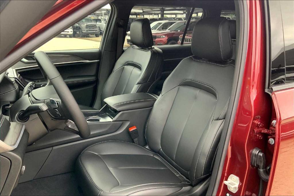 new 2025 Jeep Grand Cherokee L car, priced at $41,467