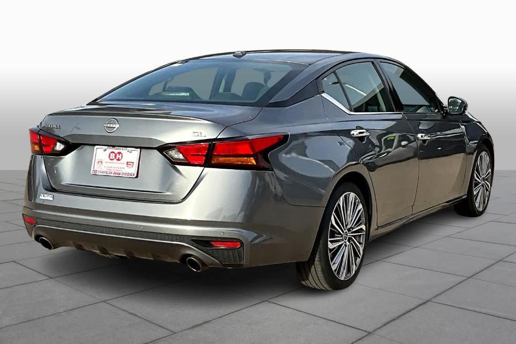 used 2023 Nissan Altima car, priced at $21,291