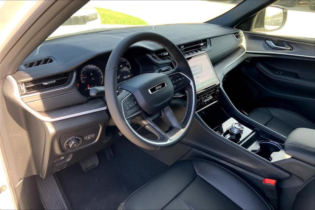 new 2025 Jeep Grand Cherokee car, priced at $43,440