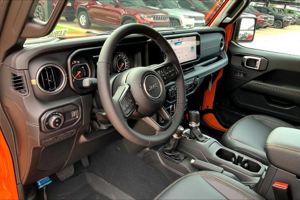 new 2025 Jeep Gladiator car, priced at $41,005