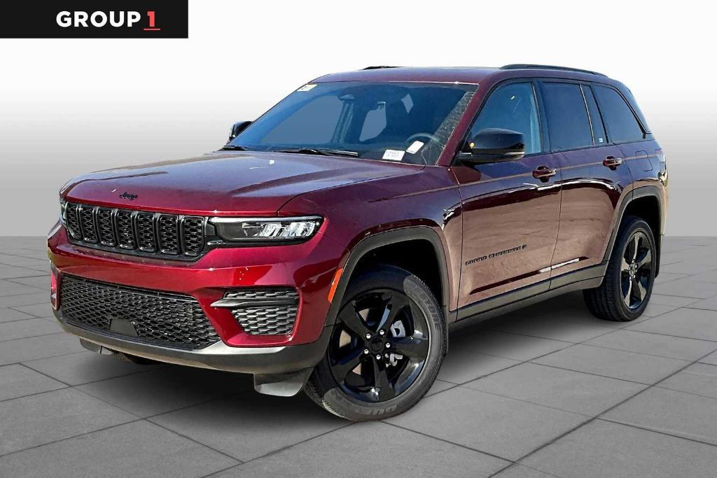new 2025 Jeep Grand Cherokee car, priced at $41,136