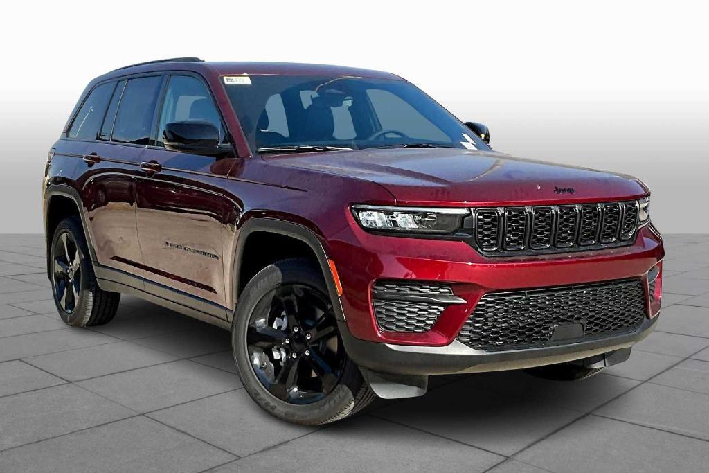 new 2025 Jeep Grand Cherokee car, priced at $41,136