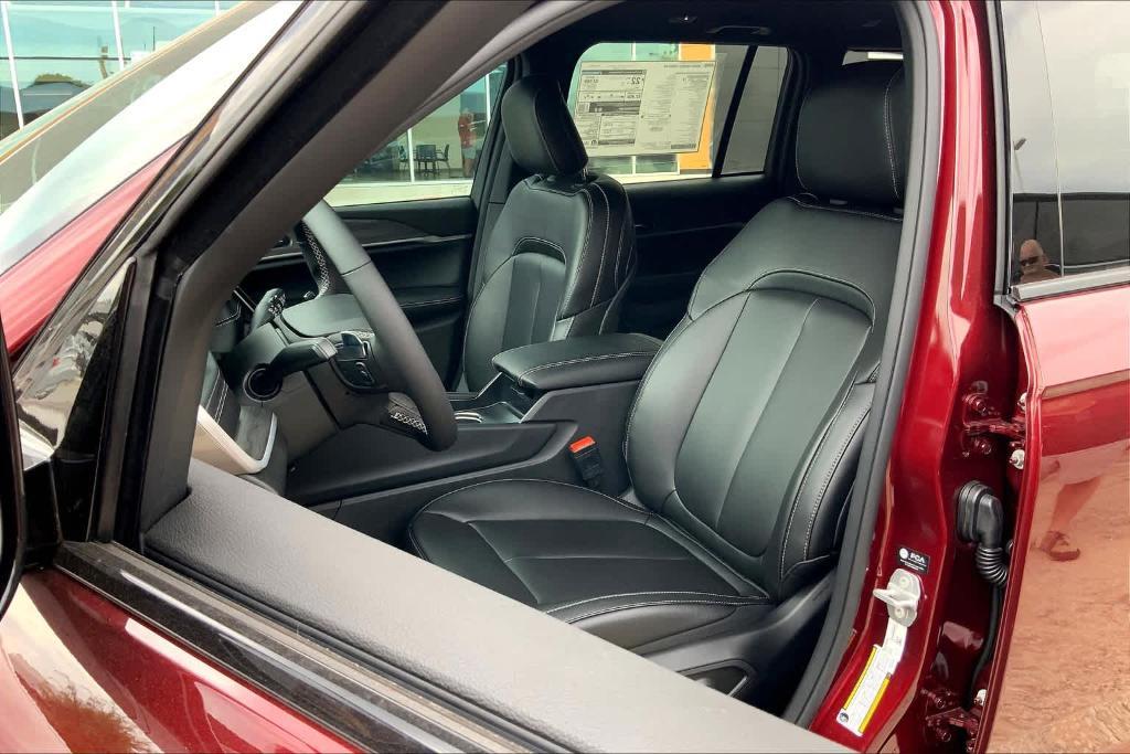 new 2024 Jeep Grand Cherokee car, priced at $40,519