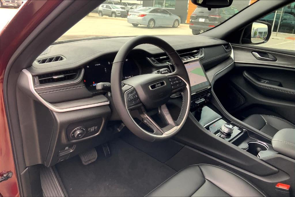 new 2024 Jeep Grand Cherokee car, priced at $40,519