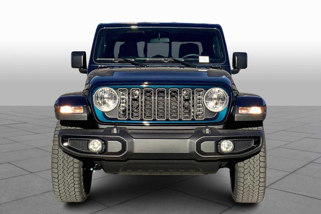 new 2025 Jeep Gladiator car, priced at $38,184