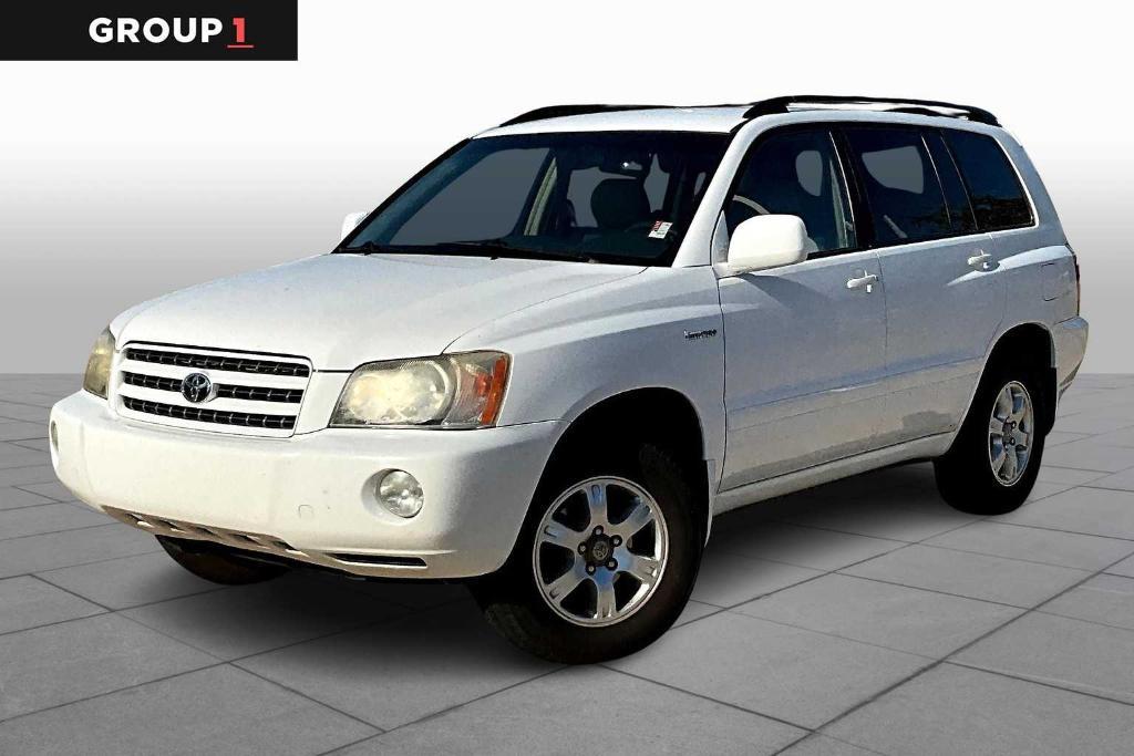 used 2002 Toyota Highlander car, priced at $3,997