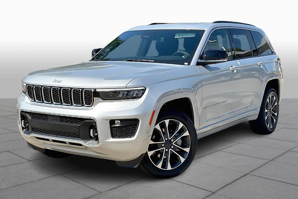 new 2024 Jeep Grand Cherokee car, priced at $55,499