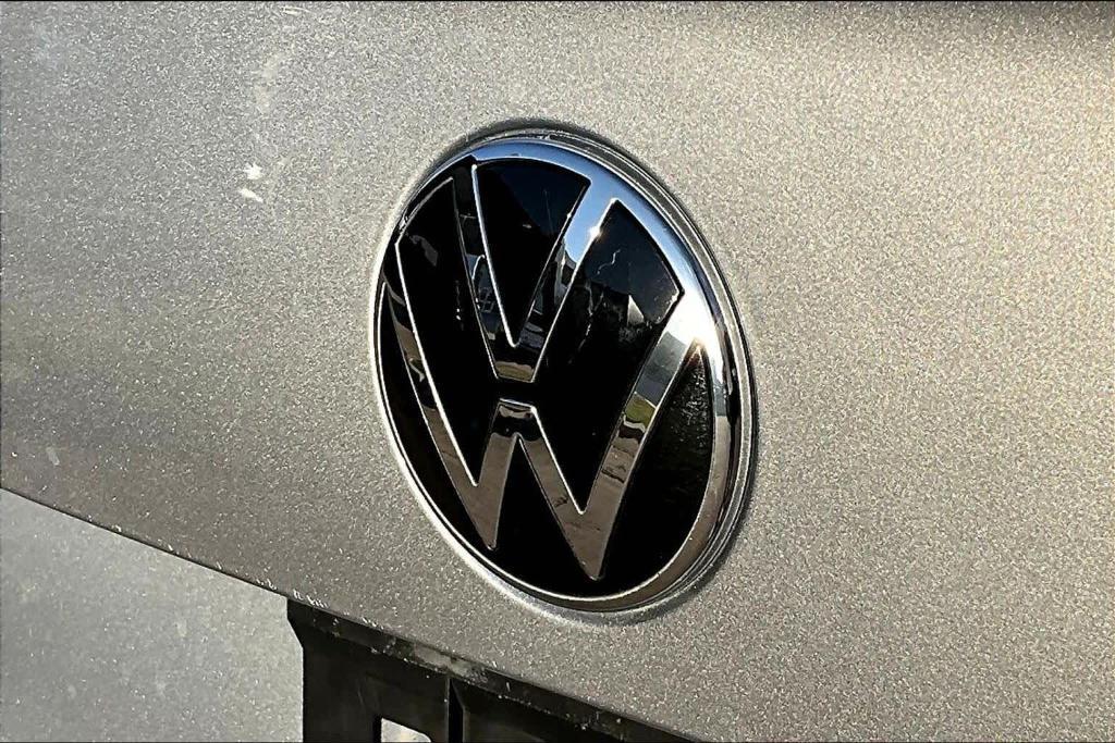 used 2024 Volkswagen Jetta car, priced at $18,791