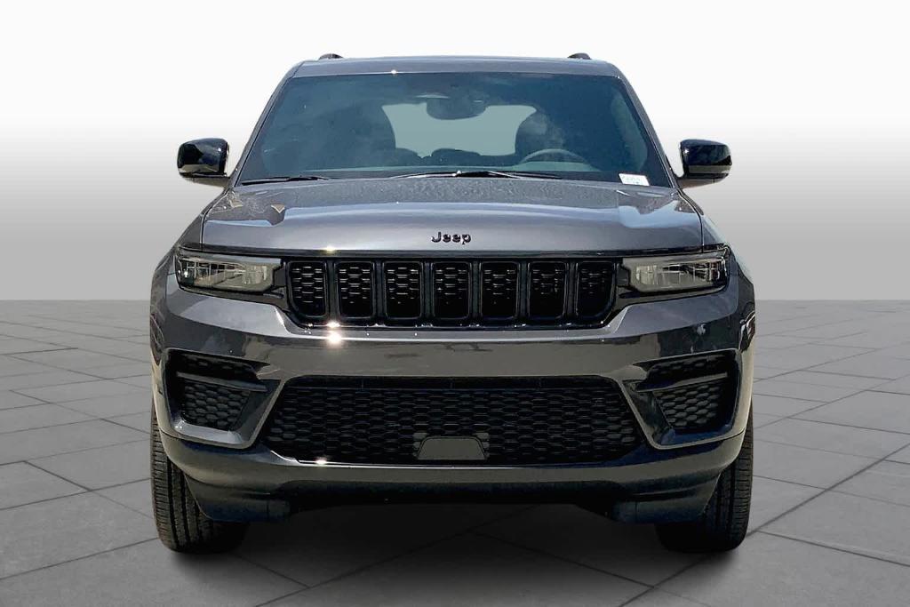 new 2024 Jeep Grand Cherokee car, priced at $39,174