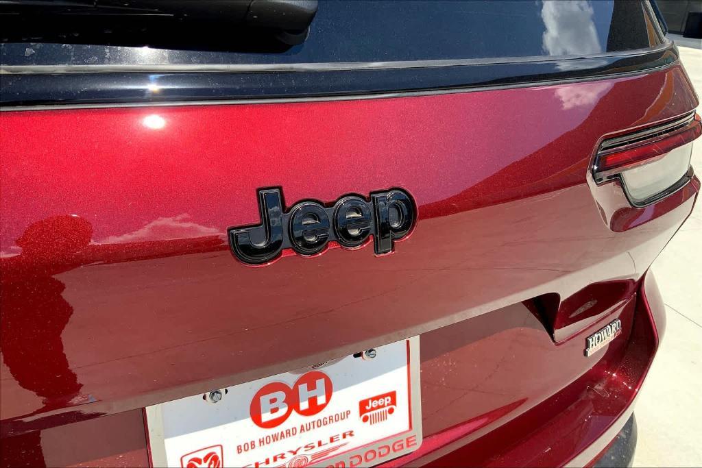 new 2024 Jeep Grand Cherokee L car, priced at $40,674