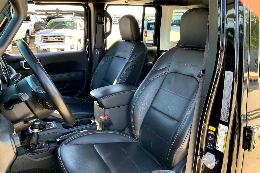 used 2022 Jeep Wrangler Unlimited car, priced at $37,694