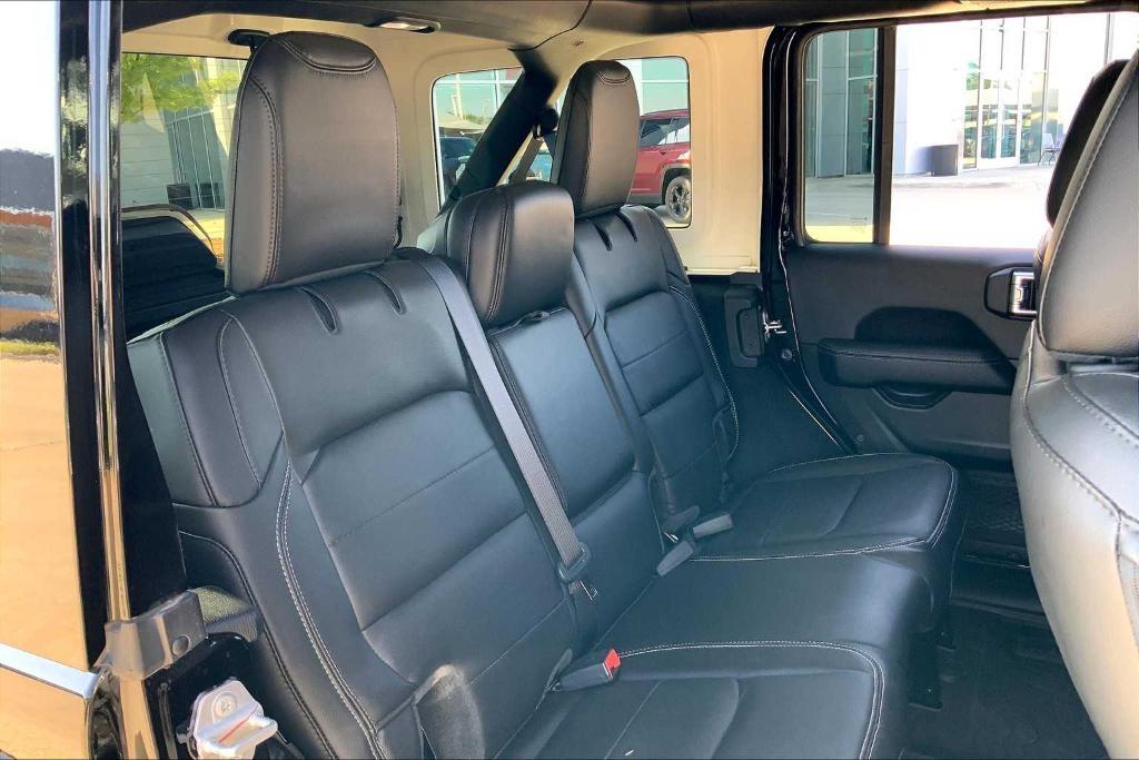 used 2022 Jeep Wrangler Unlimited car, priced at $37,694