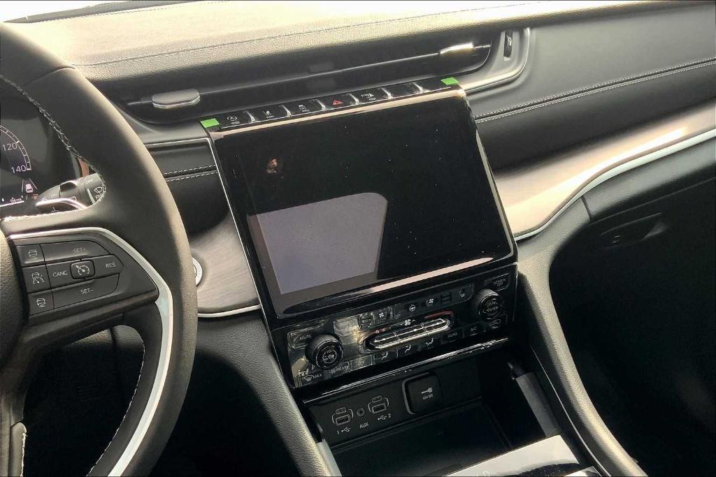 new 2025 Jeep Grand Cherokee L car, priced at $46,512