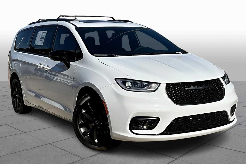 new 2026 Chrysler Pacifica car, priced at $47,090
