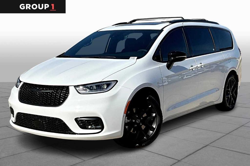 new 2026 Chrysler Pacifica car, priced at $47,090