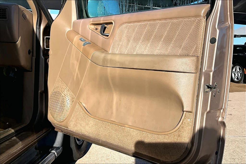 used 1996 Chevrolet Blazer car, priced at $3,995