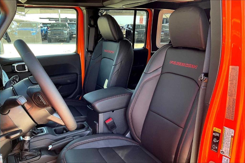 new 2025 Jeep Wrangler car, priced at $61,060