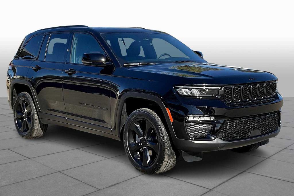 new 2025 Jeep Grand Cherokee car, priced at $47,499